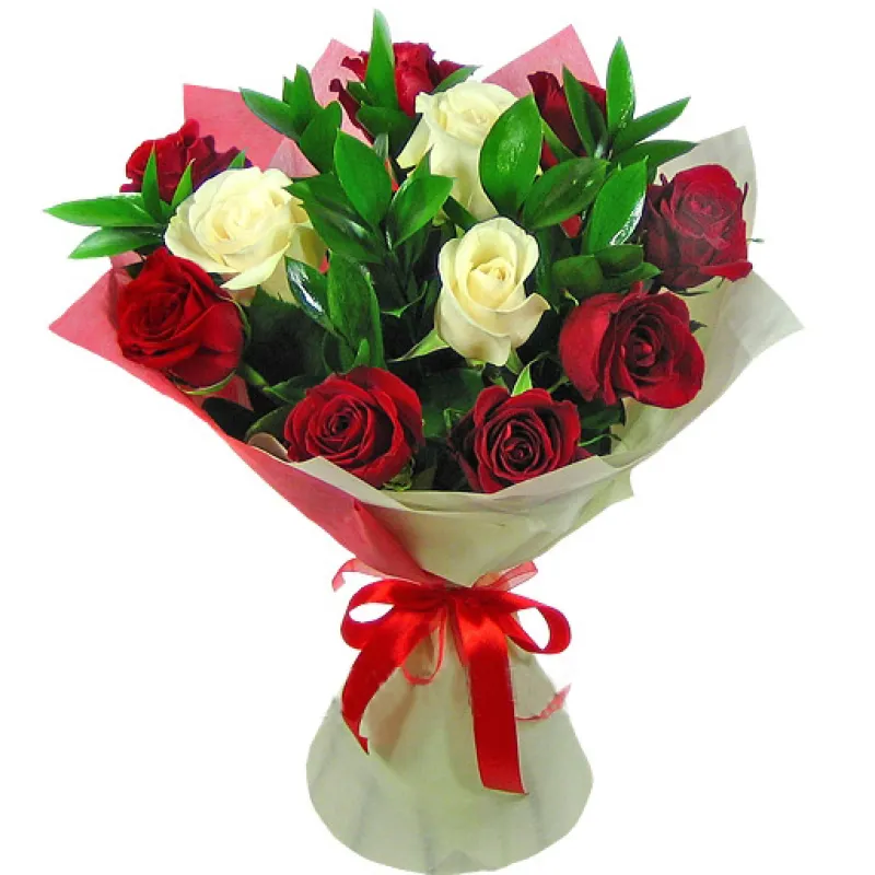 Букет из 11 красных и белых роз с зеленью, доставка Палласовка